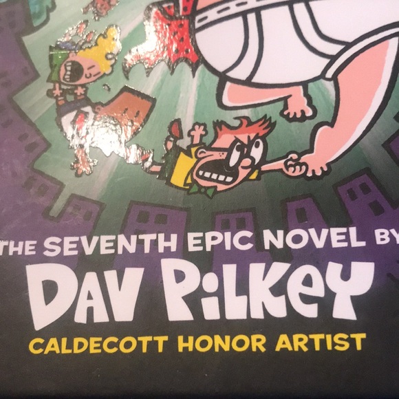 Kid’s Books (2) Dork Diaries Vol 7 and Captain Underpants - Hardcover - Picture 3 of 11